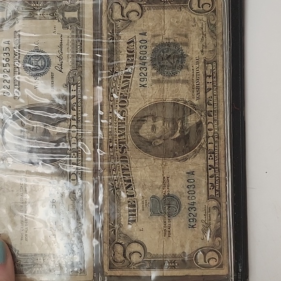 World Reserve Blue Seal $1 & $5 Silver Certificates presidential Dollars - Picture 9 of 10